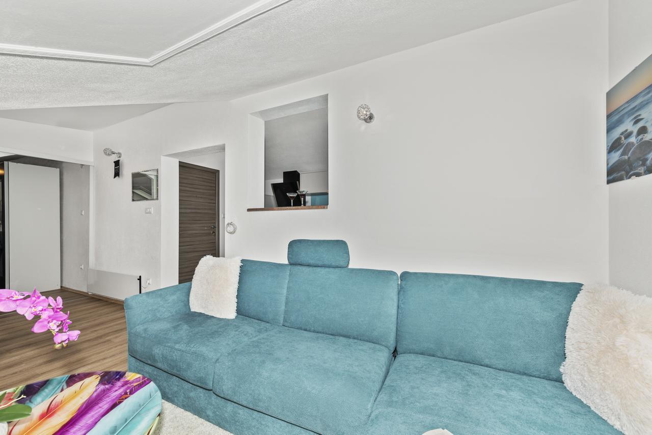 Apartment Nikola Traù Esterno foto